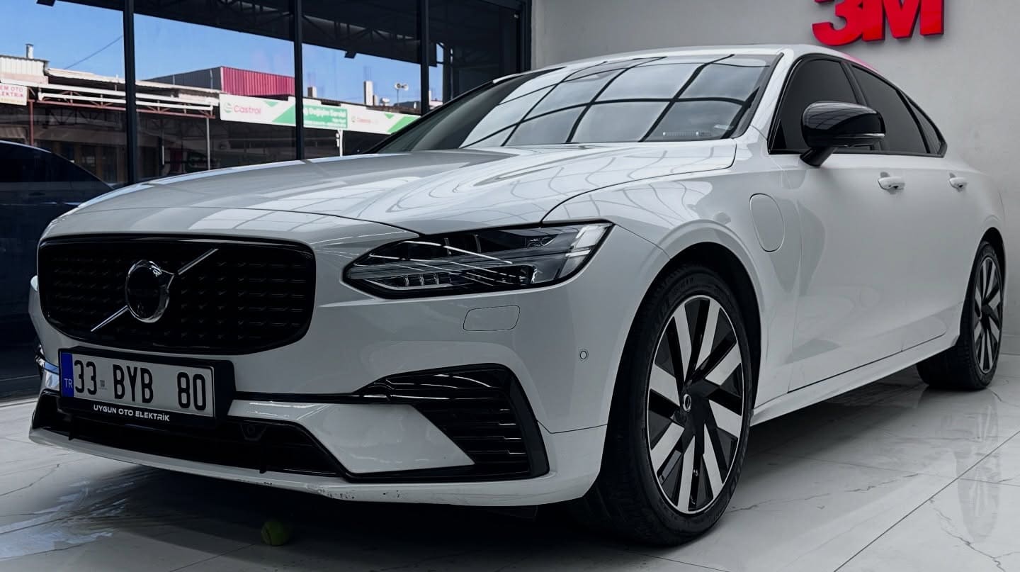 Volvo EXCLUSIVE SHIELD HC PLUS 5 yıl garantili TPU PPF kaplama, GYEON RIM jant seramiği, GYEON TRIM plastik seramiği, GYEON LEATHER SHIELD deri seramiği ve GYEON WIEV cam seramiği - AVŞARLILAR 3M Silifke